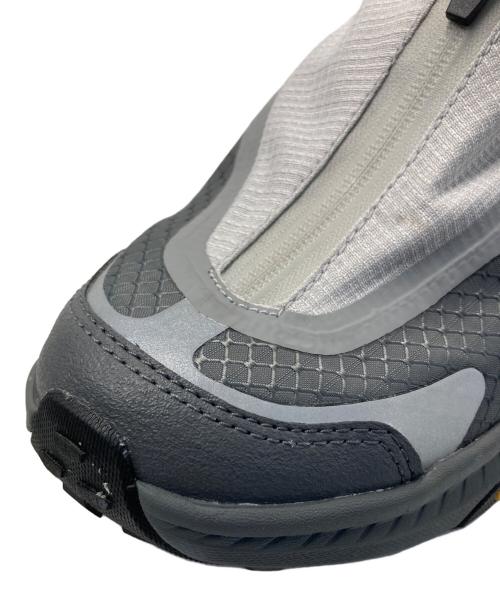 HOKAONEONE（ホカオネオネ）HOKAONEONE (ホカオネオネ) PROJECT TRANSPORT/プロジェクト トランスポート グレー サイズ:JPN26の古着・服飾アイテム