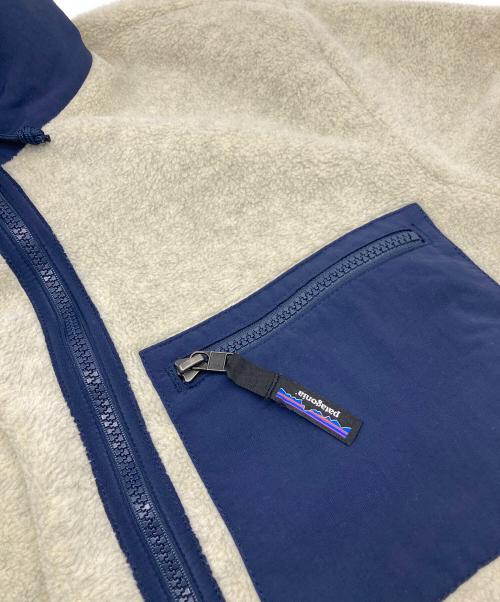 Patagonia SYNCHILLA（パタゴニア シンチラ）Patagonia SYNCHILLA (パタゴニア シンチラ) シンチラ ジャケット ホワイト サイズ:Lの古着・服飾アイテム