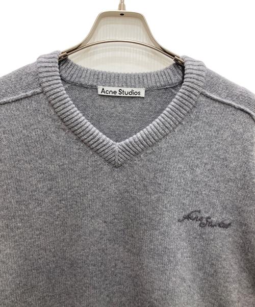 Acne studios（アクネ ストゥディオス）Acne studios (アクネ ストゥディオス) Vネックニット グレー サイズ:Sの古着・服飾アイテム