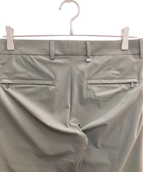 PT TORINO（ピーティートリノ）PT TORINO (ピーティートリノ) スーパーストレッチナイロンテーパードパンツ カーキ サイズ:46の古着・服飾アイテム
