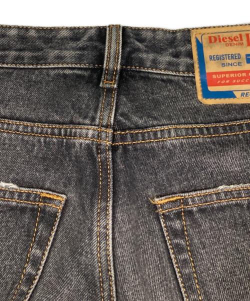 DIESEL（ディーゼル）DIESEL (ディーゼル) ダメージ加工デニムパンツ グレー サイズ:26の古着・服飾アイテム