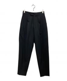 HYKE（ハイク）の古着「タックテーパードパンツ」｜ブラック
