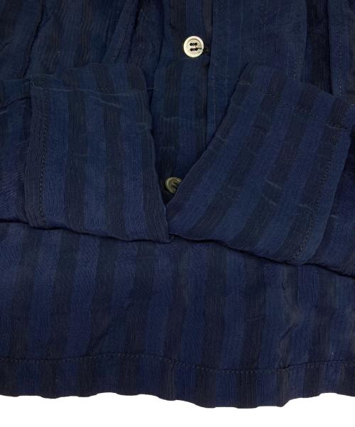TOGA VIRILIS（トーガ ビリリース）TOGA VIRILIS (トーガ ビリリース) フリルシャツ ネイビー サイズ:46の古着・服飾アイテム