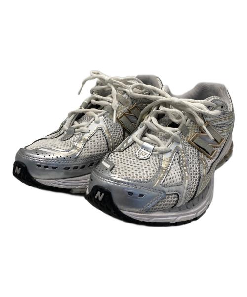 NEW BALANCE（ニューバランス）NEW BALANCE (ニューバランス) スニーカー シルバー サイズ:26.5の古着・服飾アイテム