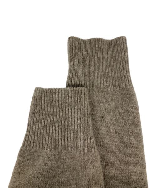 Pale Jute（ペールジュート）PALE JUTE (ペールジュート) Bijou Bouton Cardigan/ビジュー ブトン カーディガン ベージュ サイズ:freeの古着・服飾アイテム