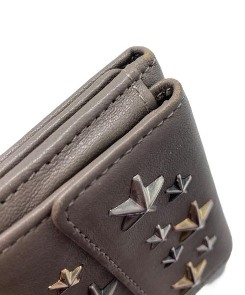JIMMY CHOO（ジミーチュウ）JIMMY CHOO (ジミーチュウ) 3つ折り財布 ベージュの古着・服飾アイテム