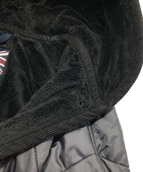 LAVENHAM（ラベンハム）LAVENHAM (ラベンハム) キルティングフーデッドコート ネイビー サイズ:36の古着・服飾アイテム