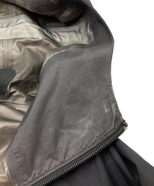 ARC'TERYX（アークテリクス）ARC'TERYX (アークテリクス) ZETA SL JACKET ブラック サイズ:sの古着・服飾アイテム