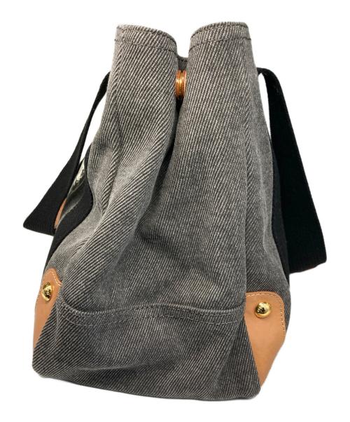 BLUE LABEL CRESTBRIDGE（ブルーレーベルクレストブリッジ）BLUE LABEL CRESTBRIDGE (ブルーレーベルクレストブリッジ) ロゴトートバッグ グレー×ブラックの古着・服飾アイテム