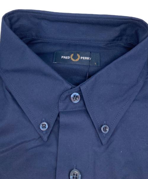 FRED PERRY（フレッドペリー）FRED PERRY (フレッドペリー) COLOR BLOCK SHIRT ネイビー サイズ:Ｌ 未使用品の古着・服飾アイテム