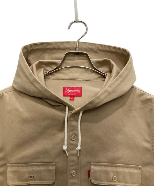 SUPREME（シュプリーム）Supreme (シュプリーム) Hooded Twill Shirt ベージュ サイズ:Lの古着・服飾アイテム