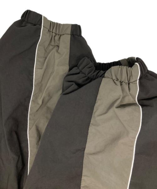 CMMAWEAR（コマウェア）cmmawear (コマウェア) ナイロンジャケット ブラック×カーキ サイズ:mの古着・服飾アイテム