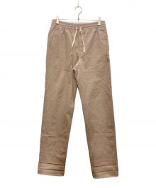 GUCCI（グッチ）の古着「ワッペンロゴイージーパンツ」｜ベージュ