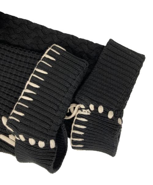 MAISON SPECIAL（メゾンスペシャル）MAISON SPECIAL (メゾンスペシャル) 鬼ワッフルクレイジーパッチワークエンブロイダリーVネックニット ブラック サイズ:1の古着・服飾アイテム