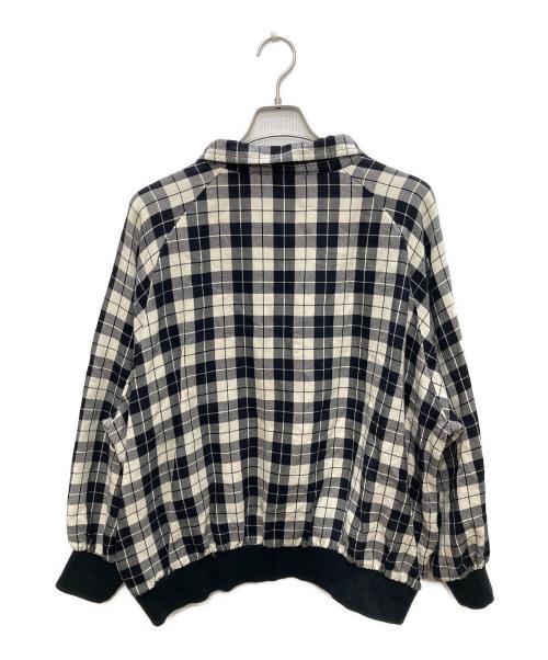 GOURMET（グルメ）GOURMET (グルメ) ハーフジップジャケット ホワイト×ブラック サイズ:Fの古着・服飾アイテム