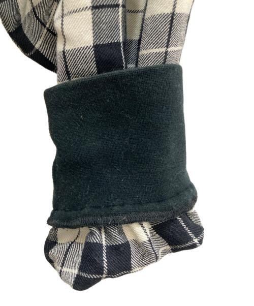 GOURMET（グルメ）GOURMET (グルメ) ハーフジップジャケット ホワイト×ブラック サイズ:Fの古着・服飾アイテム