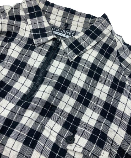GOURMET（グルメ）GOURMET (グルメ) ハーフジップジャケット ホワイト×ブラック サイズ:Fの古着・服飾アイテム