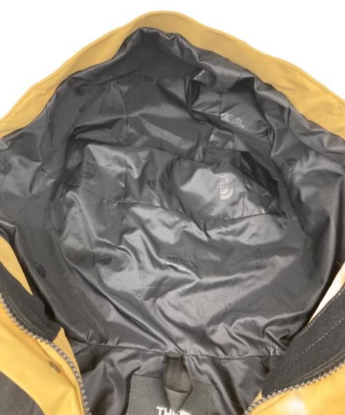 THE NORTH FACE（ザ ノース フェイス）THE NORTH FACE (ザ ノース フェイス) Mountain Light Jacket/マウンテン ライト ジャケット ベージュ×ブラック サイズ:Ｍの古着・服飾アイテム