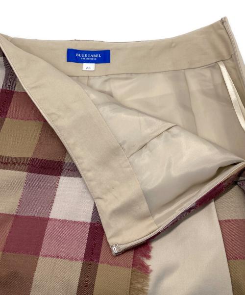 BLUE LABEL CRESTBRIDGE（ブルーレーベルクレストブリッジ）BLUE LABEL CRESTBRIDGE (ブルーレーベルクレストブリッジ) チェックスカート ベージュ サイズ:38の古着・服飾アイテム