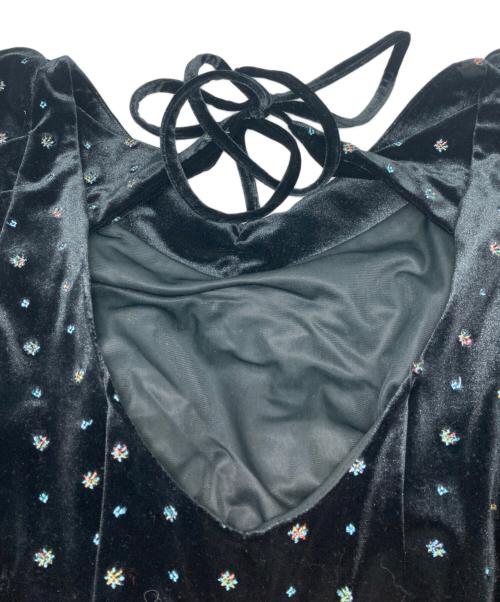 Snidel（スナイデル）Snidel (スナイデル) ベロア刺繍ワンピース ブラックの古着・服飾アイテム