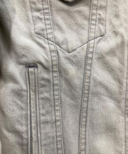 LEVI'S（リーバイス）LEVI'S (リーバイス) 先染めデニムジャケット グレー サイズ:36Rの古着・服飾アイテム