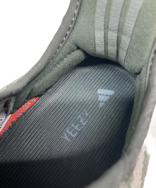 adidas（アディダス）adidas (アディダス) YEEZY BOOST350V2/スニーカー カーキ サイズ:JP265の古着・服飾アイテム