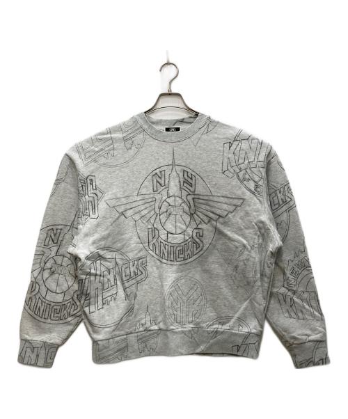 KITH（キス）KITH (キス) KNICKS (ニックス) クルーネックニット グレー サイズ:Ｍの古着・服飾アイテム