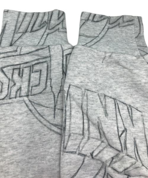 KITH（キス）KITH (キス) KNICKS (ニックス) クルーネックニット グレー サイズ:Ｍの古着・服飾アイテム