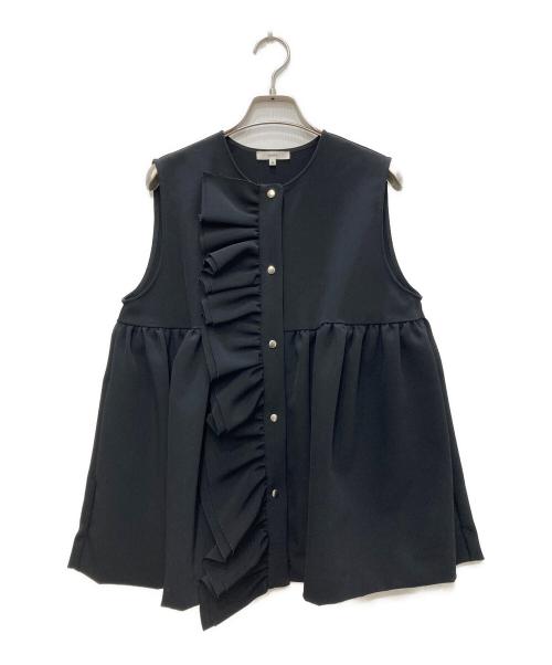 YORI（ヨリ）yori (ヨリ) ダブルクロスフリルジレ ブラック サイズ:36の古着・服飾アイテム
