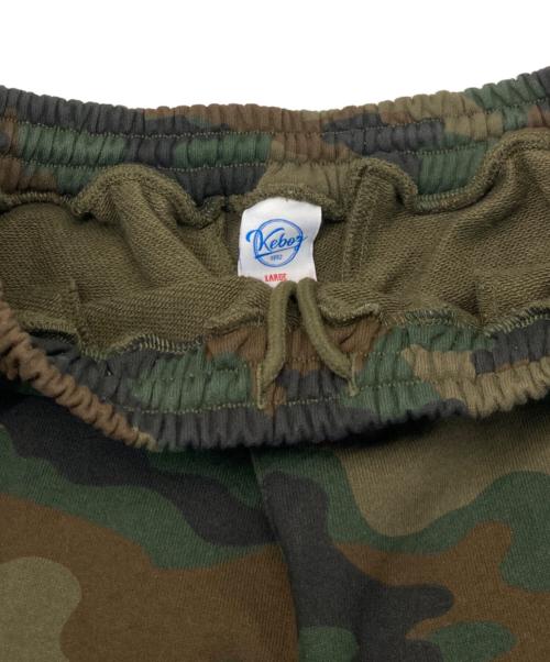KEBOZ（ケボズ）KEBOZ (ケボズ) カモフラスウェットパンツ カーキ サイズ:Lの古着・服飾アイテム