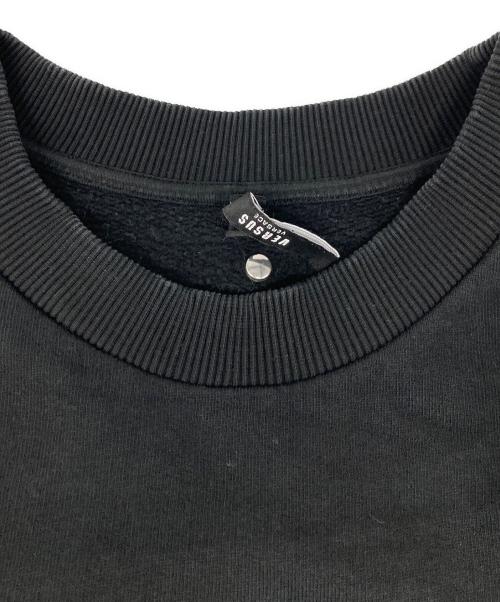 VERSUS VERSACE（ヴェルサス ヴェルサーチェ）VERSUS VERSACE (ヴェルサス ヴェルサーチェ) ロゴスウェット ブラック サイズ:Ｍの古着・服飾アイテム