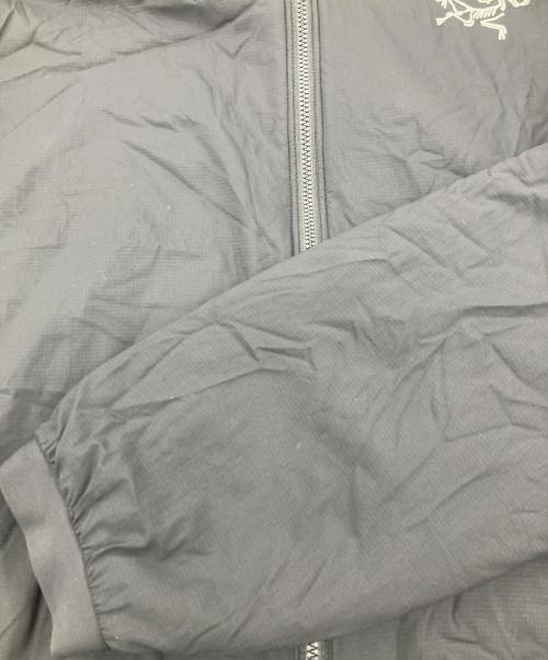ARC'TERYX（アークテリクス）ARC'TERYX (アークテリクス) Atom Hoody ブラック サイズ:Ｌの古着・服飾アイテム