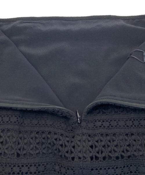 BURBERRY PRORSUM（バーバリープローサム）BURBERRY PRORSUM (バーバリープローサム) カットワークスカート ブラック サイズ:40 未使用品の古着・服飾アイテム