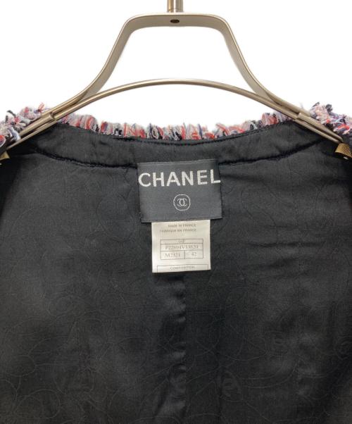 CHANEL（シャネル）CHANEL (シャネル) ノーカラーツイードジャケット レッド×ブラック サイズ:42の古着・服飾アイテム