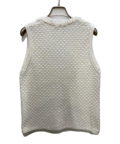 allureville（アルアバイル）allureville (アルアバイル) フリゼニットジレ ホワイト サイズ:2 未使用品の古着・服飾アイテム