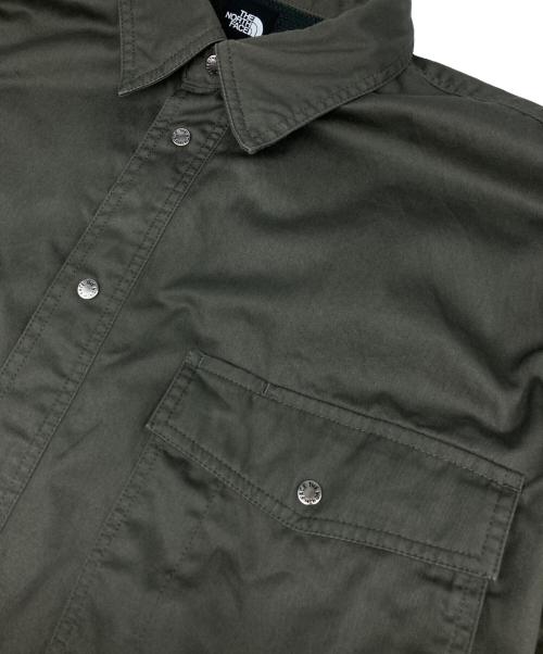 THE NORTH FACE（ザ ノース フェイス）THE NORTH FACE (ザ ノース フェイス) ロングスリーブロックステディチノシャツ カーキ サイズ:Lの古着・服飾アイテム