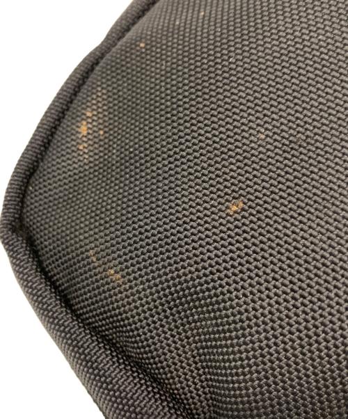 SUPREME（シュプリーム）Supreme (シュプリーム) ショルダーバッグ ブラックの古着・服飾アイテム