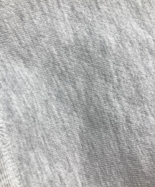 Champion REVERSE WEAVE（チャンピオン リバース ウィーブ）Champion REVERSE WEAVE (チャンピオン リバース ウィーブ) 刺繍プリントスウェット グレー サイズ:XLの古着・服飾アイテム