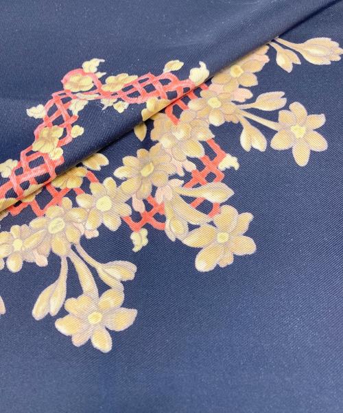 HERMES（エルメス）HERMES (エルメス) カレ90 LE SACRE du PRINTEMPS 春の祭典 ブラック サイズ:90の古着・服飾アイテム