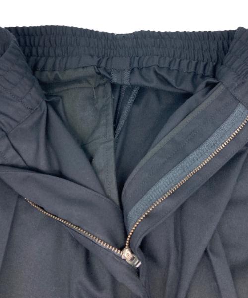 PUBLIC TOKYO（パブリックトウキョウ）PUBLIC TOKYO (パブリックトウキョウ) スムージーワイドバレルレッグスラックス ネイビー サイズ:2の古着・服飾アイテム