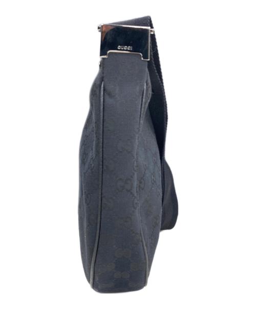 GUCCI（グッチ）GUCCI (グッチ) GGキャンバスショルダーバッグ ブラックの古着・服飾アイテム