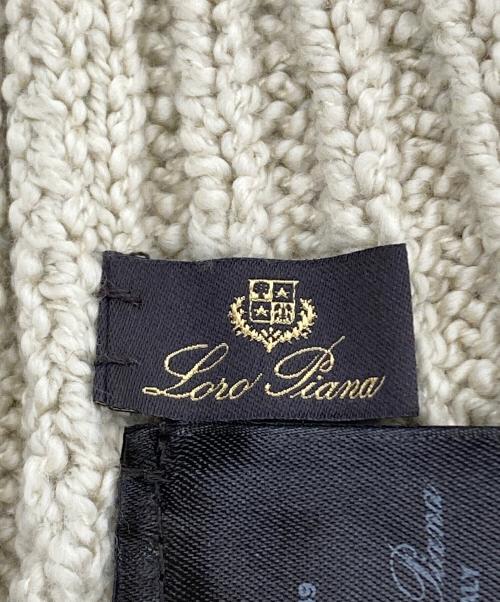 LORO PIANA（ロロピアーナ）LORO PIANA (ロロピアーナ) ニット帽 ホワイトの古着・服飾アイテム