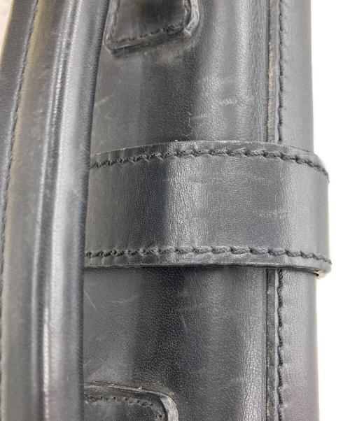 GIORGIO ARMANI（ジョルジョアルマーニ）GIORGIO ARMANI (ジョルジョアルマーニ) レザーハンドバッグ ブラックの古着・服飾アイテム