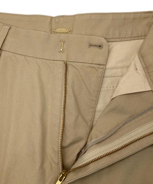 MUSE de Deuxieme Classe（ミューズ ドゥーズィエム クラス）MUSE de Deuxieme Classe (ミューズ ドゥーズィエム クラス) タックチノパンツ ベージュ サイズ:36の古着・服飾アイテム