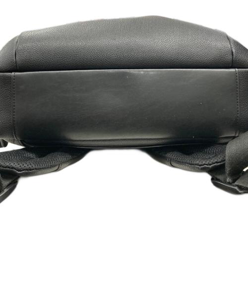 TUMI（トゥミ）TUMI (トゥミ) フォックスウッドレザーリュック ブラックの古着・服飾アイテム