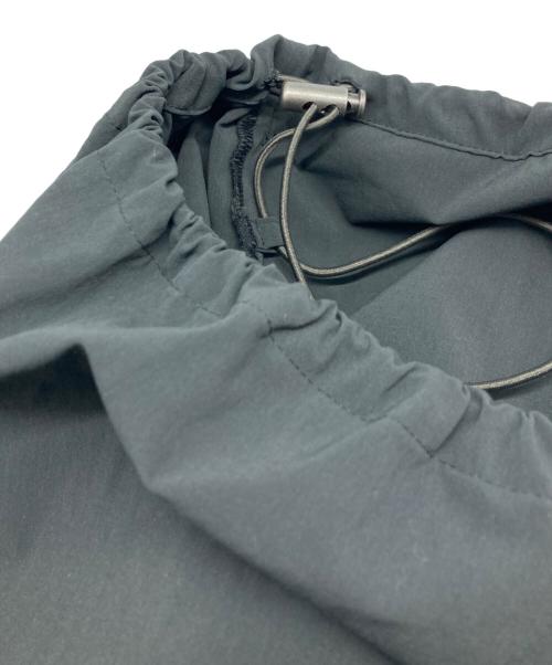 uncrave（アンクレイヴ）uncrave (アンクレイヴ) マルチファンクションナイロン 2WAYブルゾン グレー サイズ:Freeの古着・服飾アイテム
