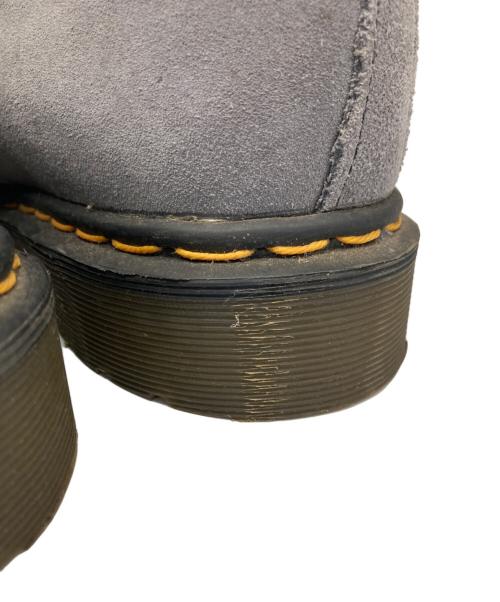 Dr.Martens（ドクターマーチン）Dr.Martens (ドクターマーチン) 3 ホールスウェードシューズ グレー サイズ:7の古着・服飾アイテム