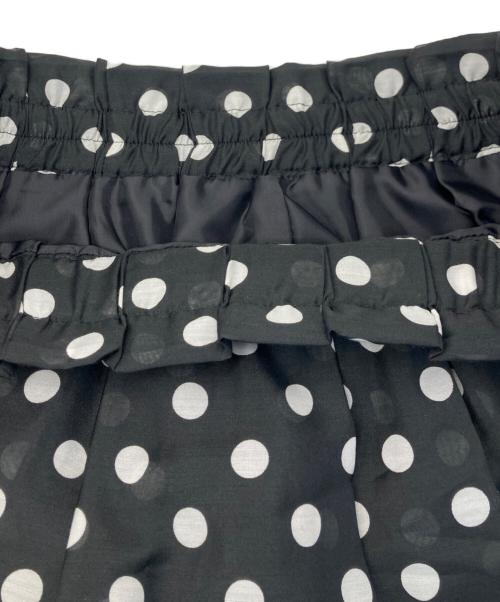 le.coeur blanc（ルクールブラン）le.coeur blanc (ルクールブラン) ローンドットプリントタックギャザースカート ホワイト×ブラック サイズ:38 未使用品の古着・服飾アイテム