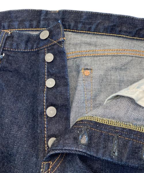 MOMOTARO JEANS（桃太郎ジーンズ）MOMOTARO JEANS (桃太郎ジーンズ) 15.7oz 特濃インディゴ出陣スリムストレートデニムパンツ インディゴ サイズ:36/36の古着・服飾アイテム