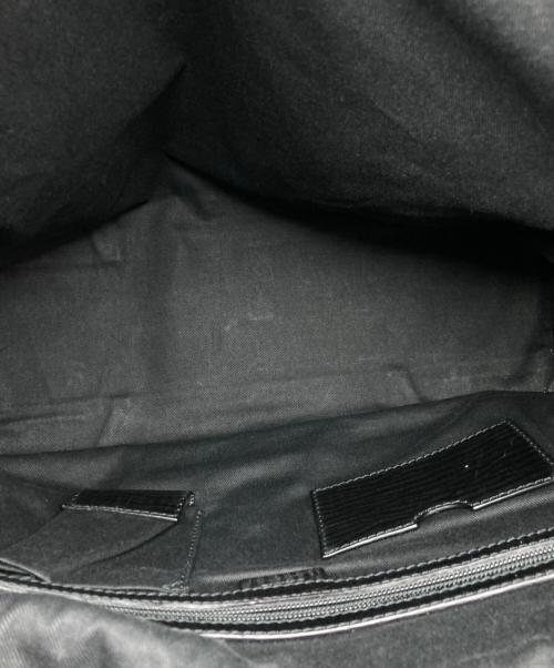 BALLY（バリー）BALLY (バリー) レザーメッセンジャーバッグ ブラックの古着・服飾アイテム